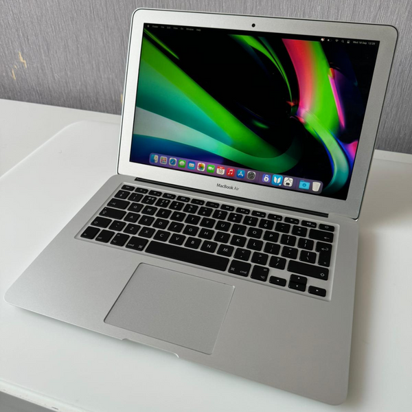 MacBook Air 13 inch 2015